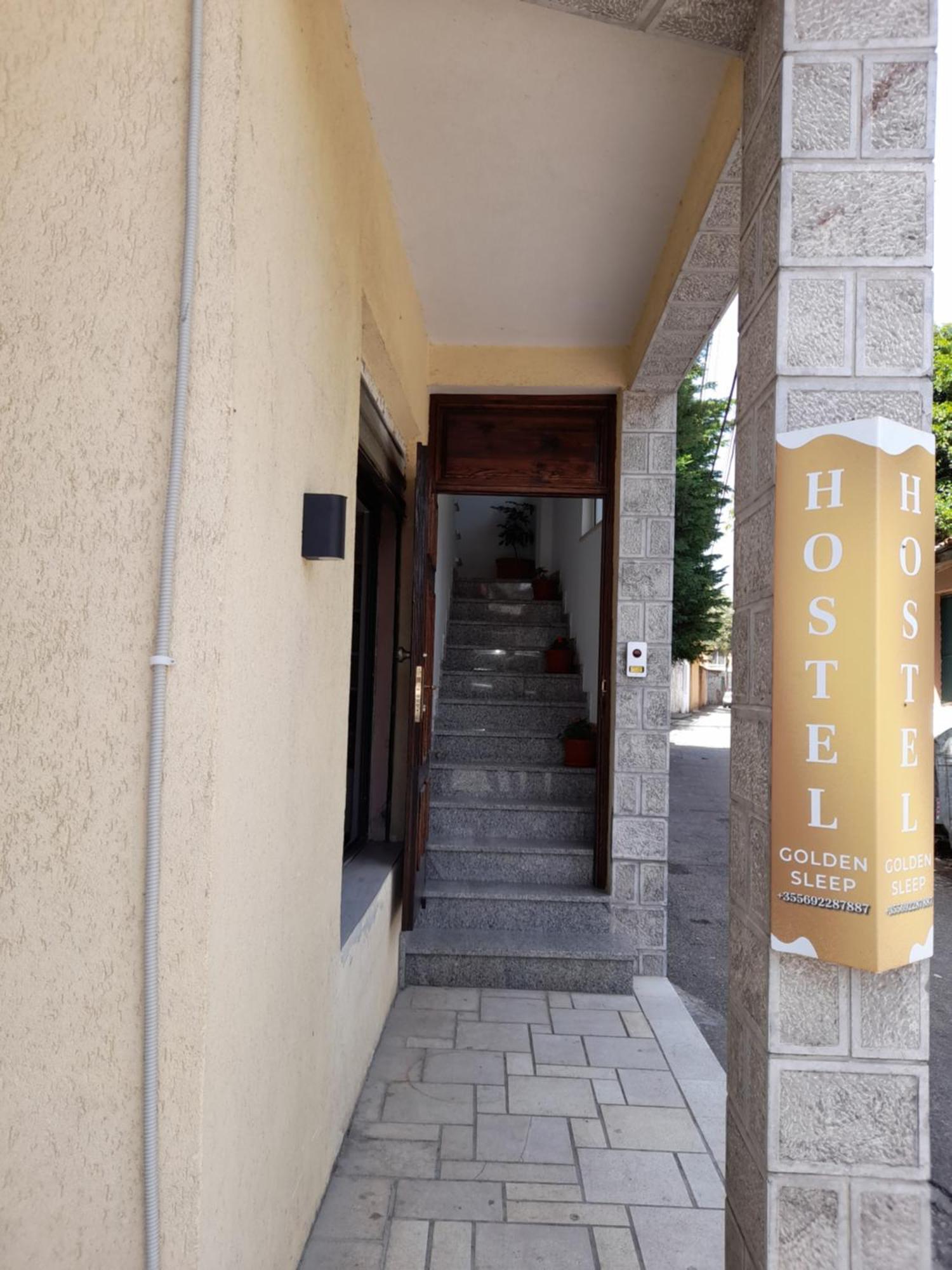 Golden Sleep Hostel Shkodër Buitenkant foto